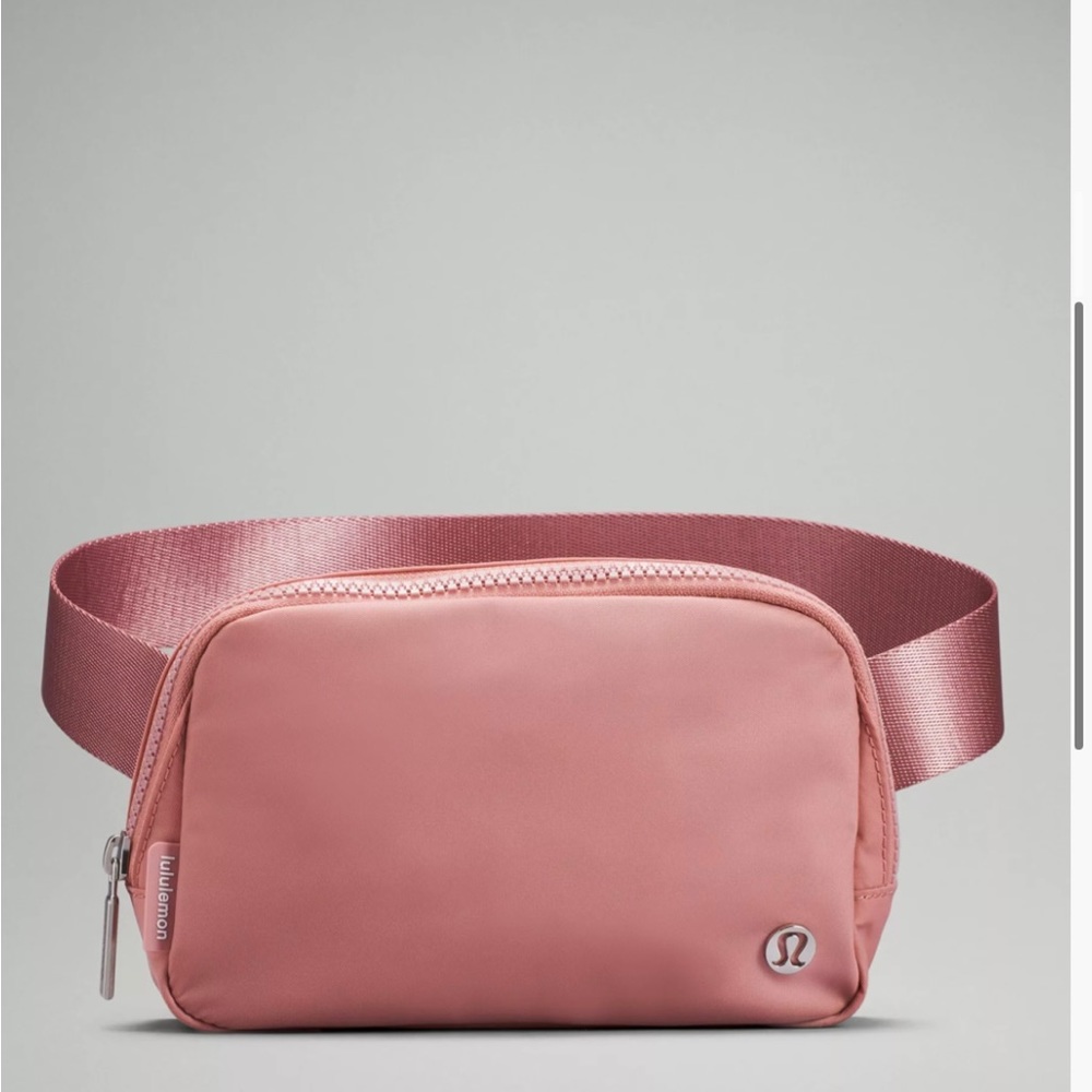 NWT  💖 LuLulemon everywhere belt bag 💖
